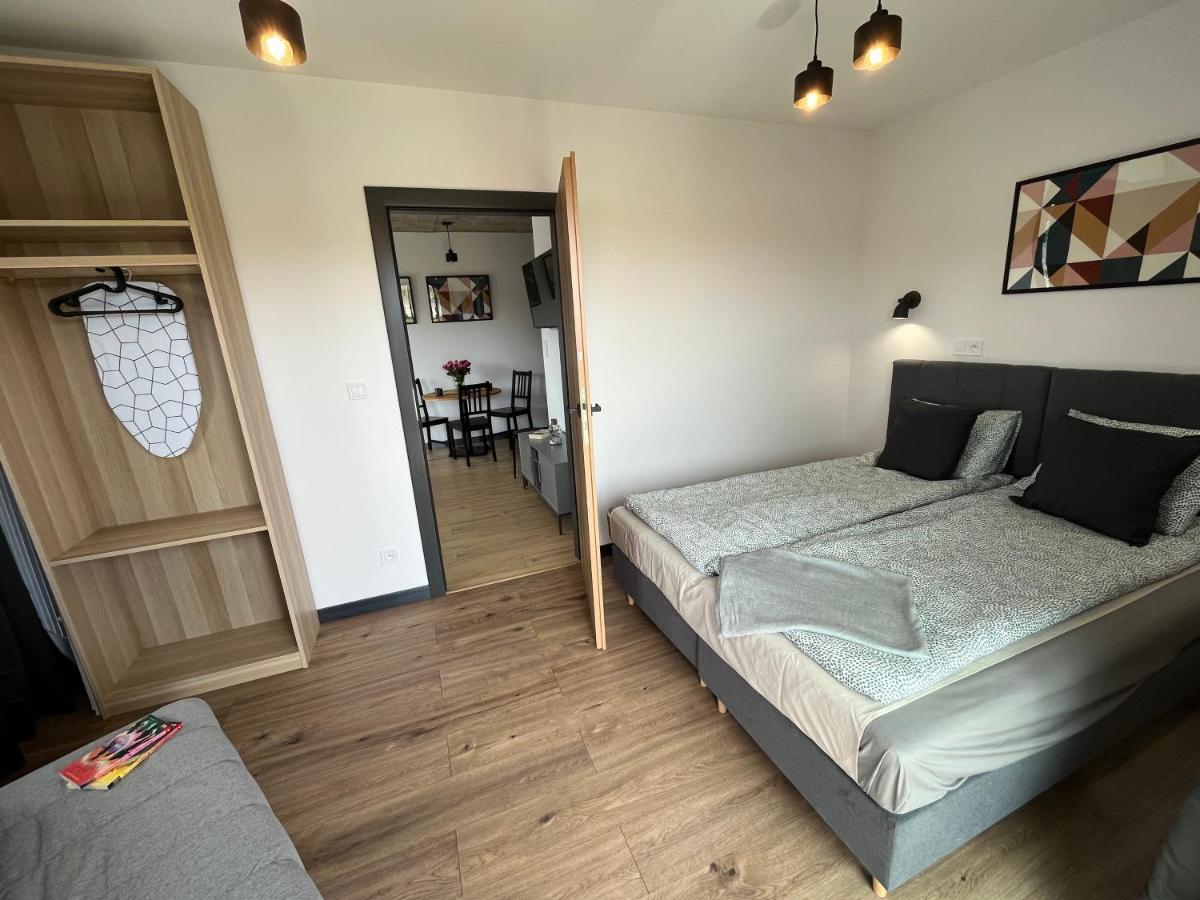 Apartamenty Debina Debina  エクステリア 写真
